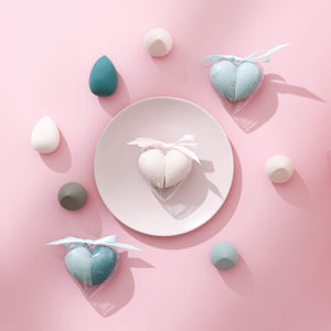 
            
                Load image into Gallery viewer, ColorsCalendar-MakeupSponge-Heartshaped-AllProducts
            
        